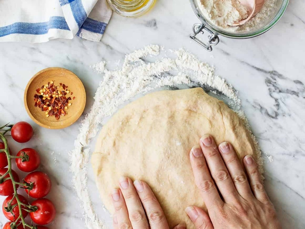 Learn to Bake Great Pizza at Home
